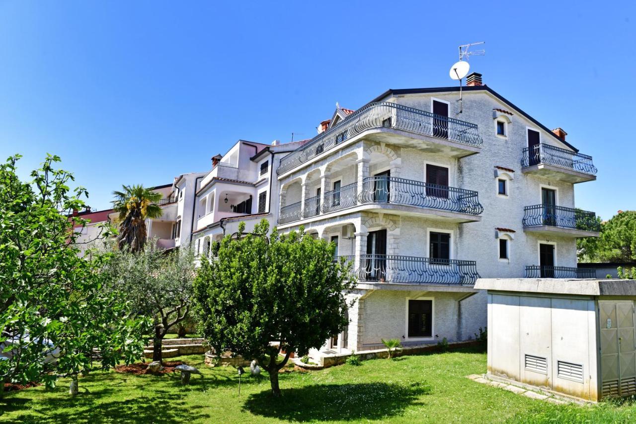 Apartment Mip Poreč Kültér fotó