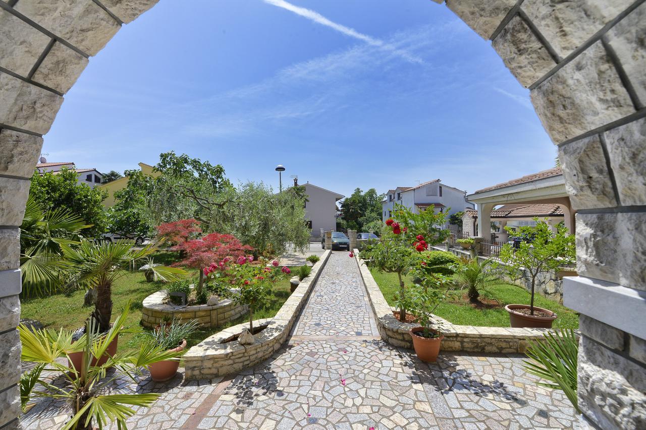 Apartment Mip Poreč Kültér fotó
