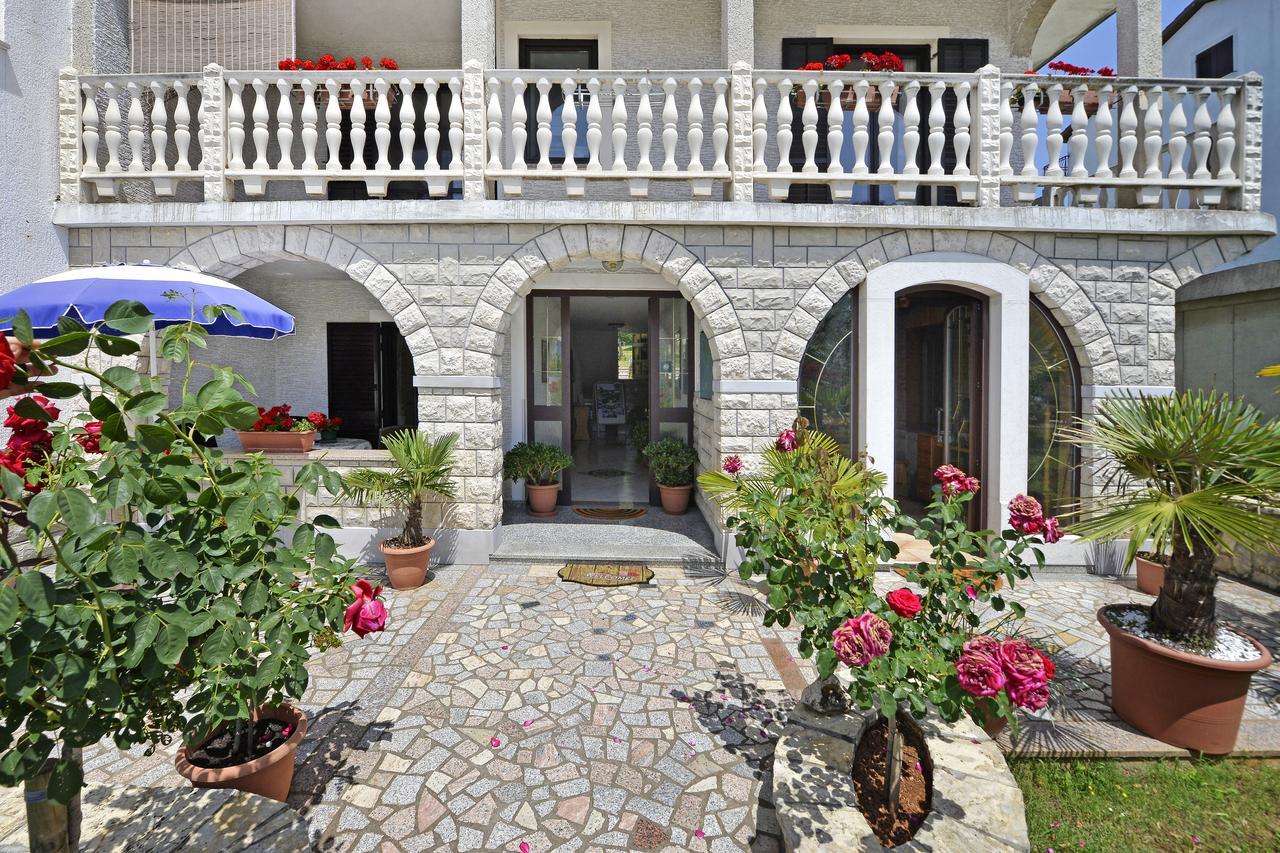 Apartment Mip Poreč Kültér fotó